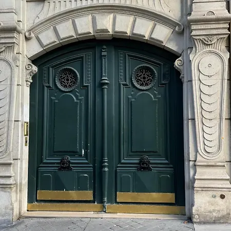 Cozy Nearby Champs Elysees 6 Апартаменты