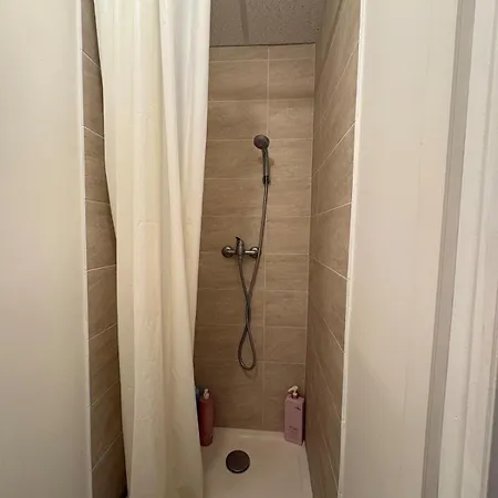 Апартаменты Cozy Nearby Champs Elysees 6