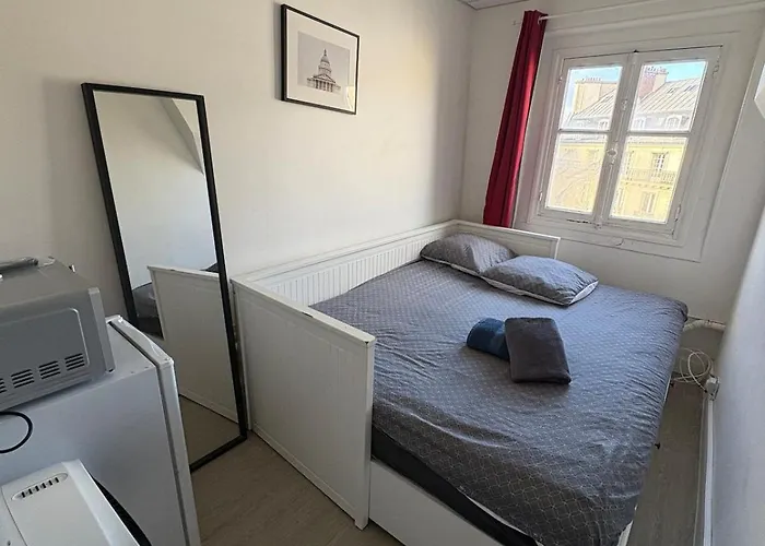 Cozy Nearby Champs Elysees 6 아파트 파리